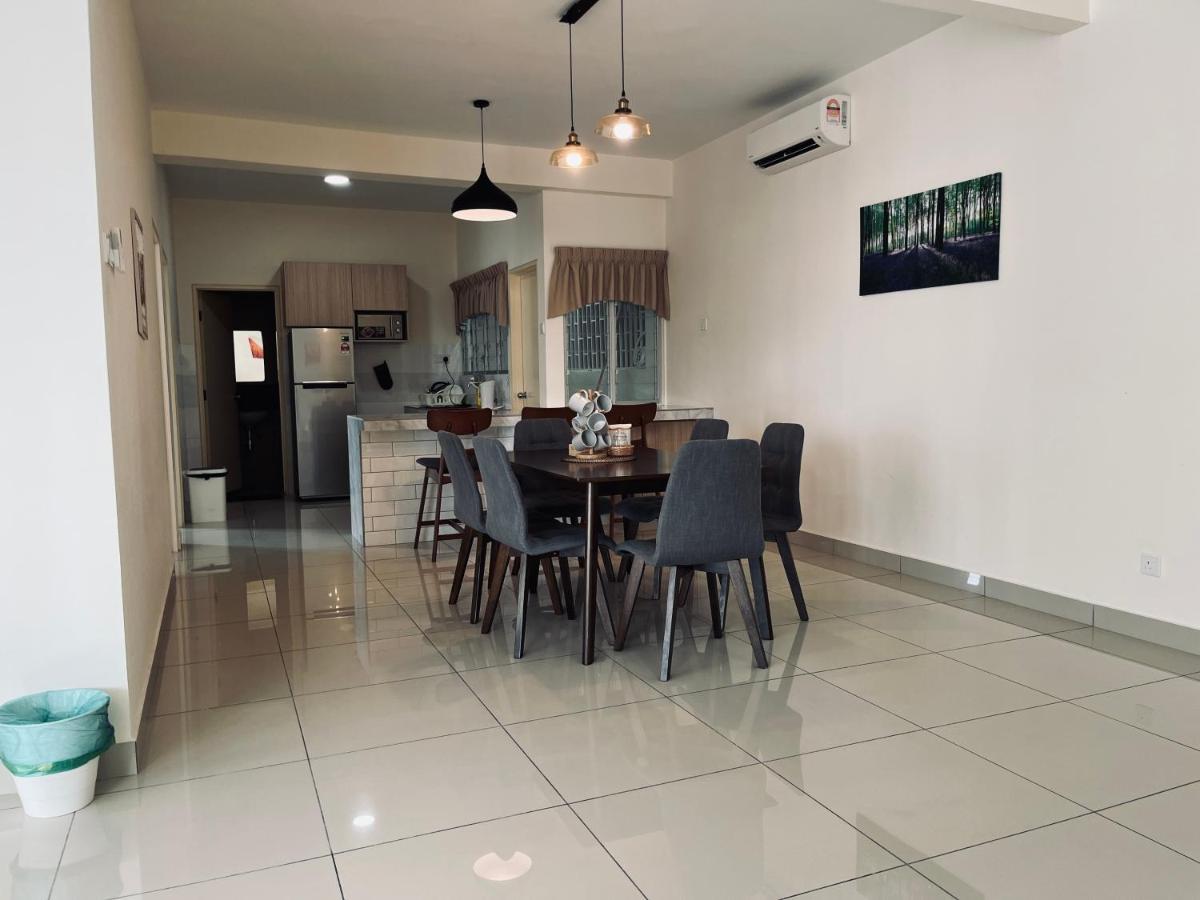 2 Bedrooms With Balcony@ Saville Cheras Exteriör bild